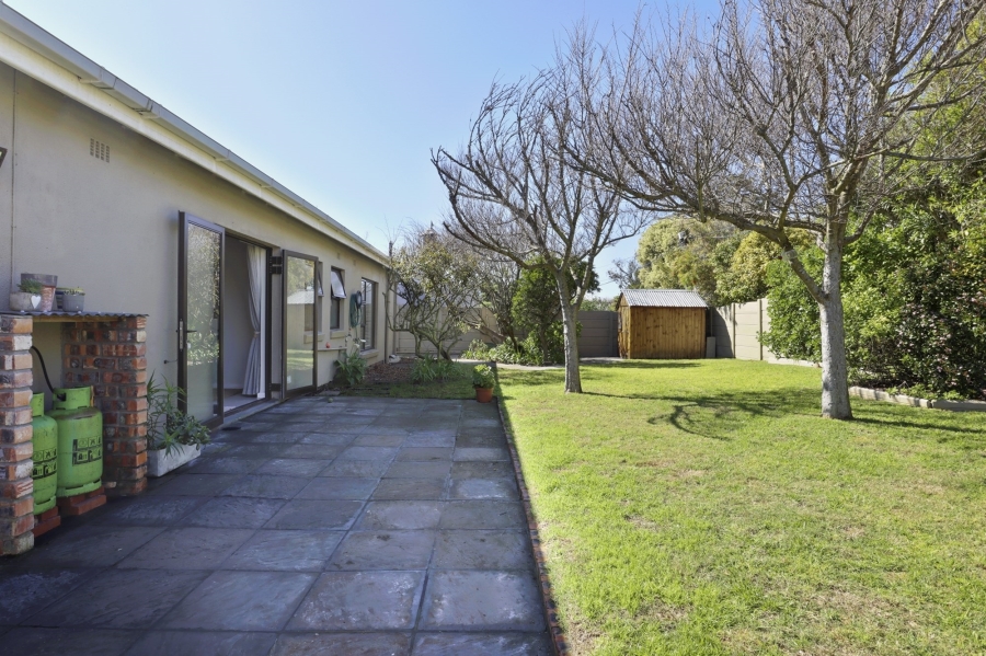 4 Bedroom Property for Sale in Melkbosstrand Central Western Cape